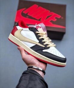 Travis Scott x Nike Air Jordan 1 Low OG Black/Red Replica