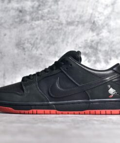 Pigeon Dunks Reps – Black Pigeon Dunk Replica with NYC Roots