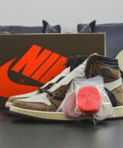 Travis Scott Jordan 1 Mocha Reps – High OG Replica Sneakers