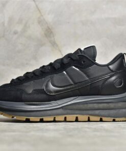Sacai × Nike VaporWaffle "Black and gum" Reps