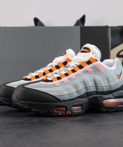 Air Max 95 Bright Mandarin Reps – Classic Gradient Look