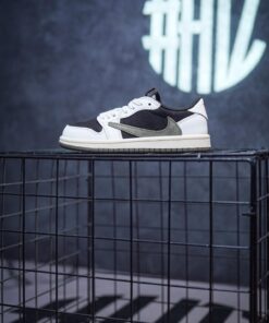 Travis Scott Fragment Jordan 1 Low 2025​
